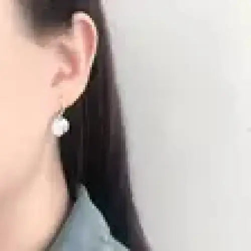 Hopeiset korvarenkaat laatoilla - hopeakorvakorut