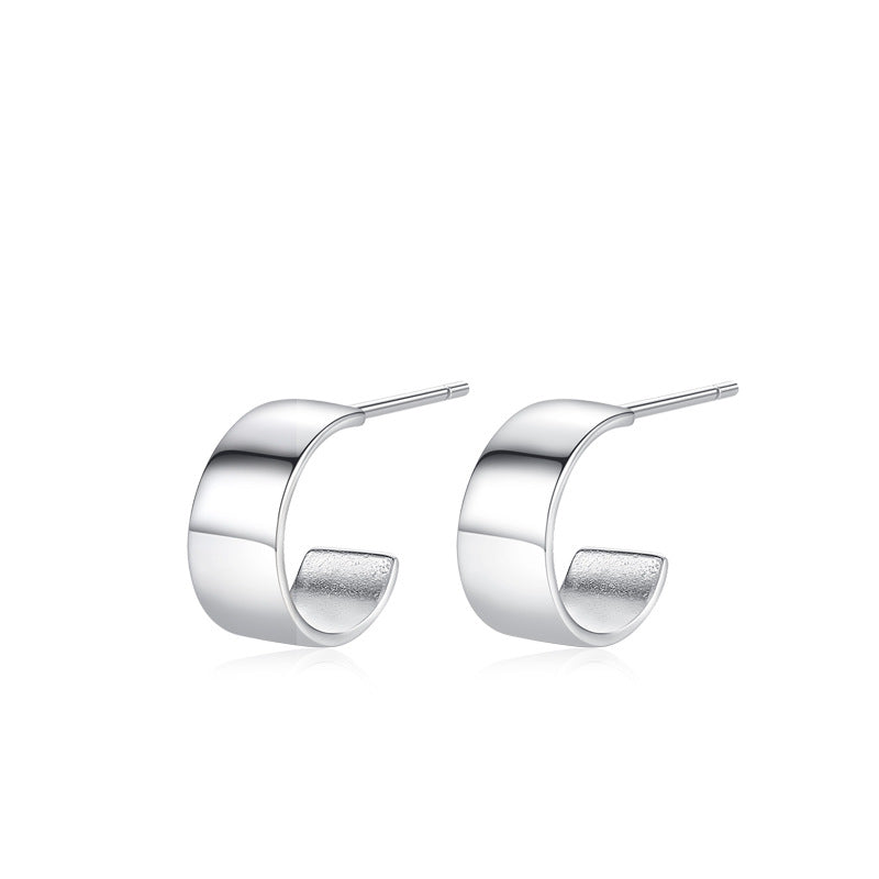 Hopeiset korvarenkaat 5 x 10 mm